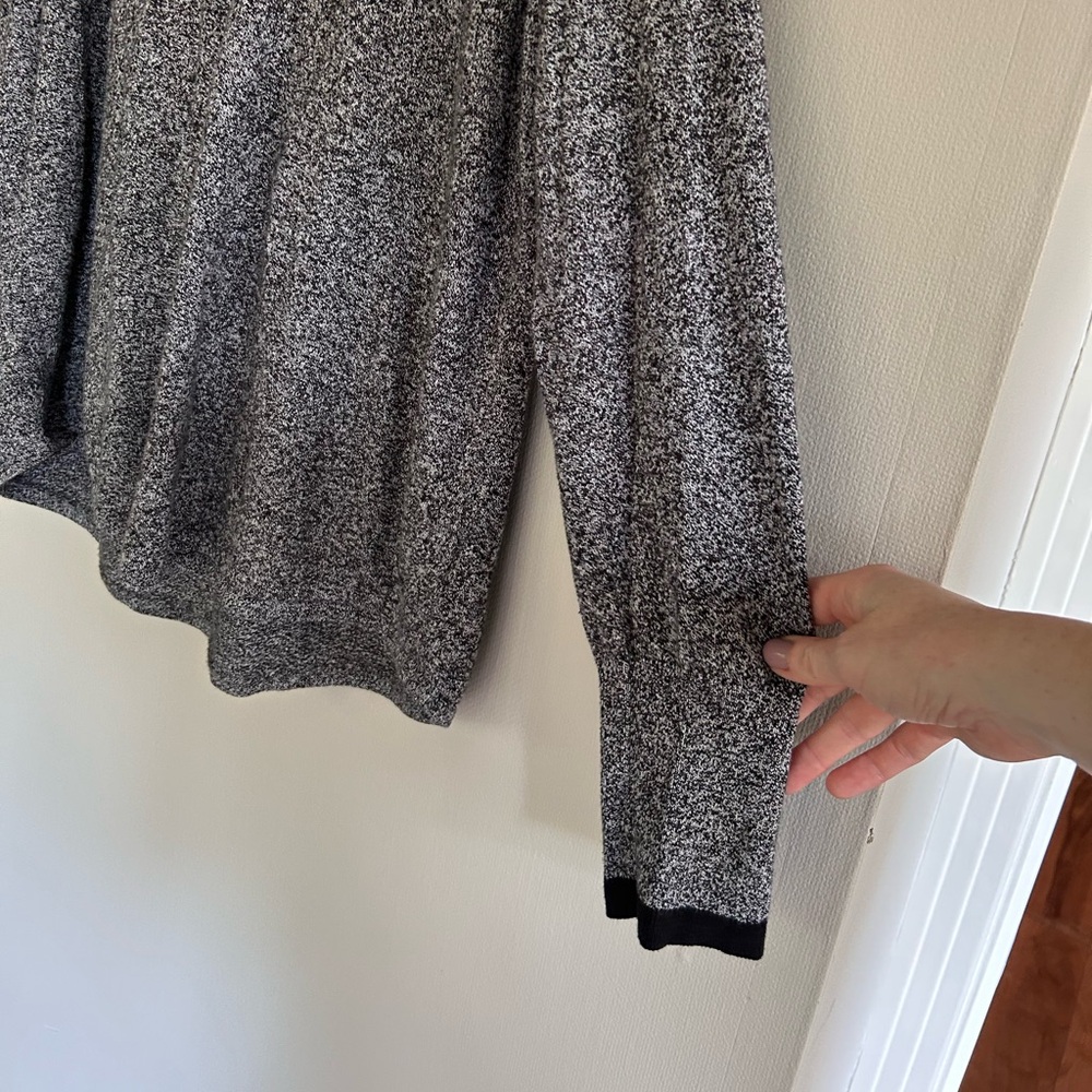 NIC+ZOE The Vital Hoodie Black Mix Stretch Knit V-Neck Pullover Sweater Comfy XL - Picture 8 of 13
